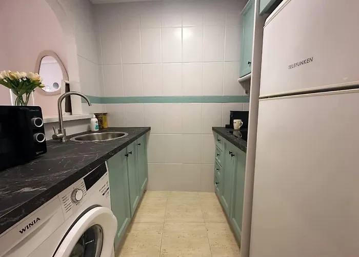 New 150m From Apartment